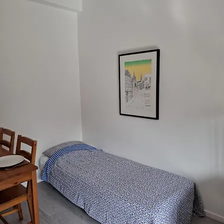 Cozy Casa Rosenhoff, And Connected